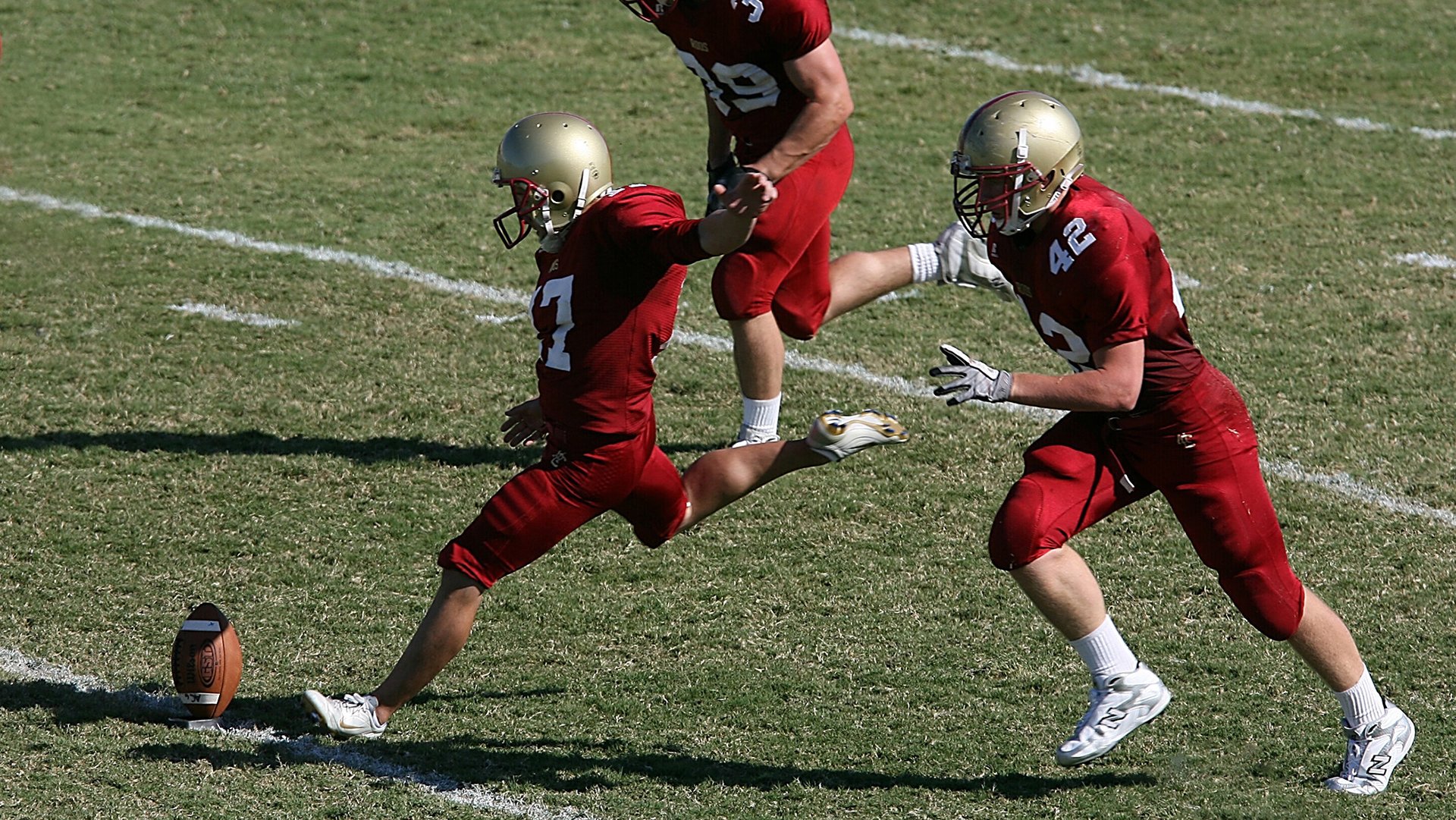 开云-闪电战梦碎斯坦福桥，切尔西开场5分钟连进两球，曼城防线形同虚设，闪电战！切尔西5分钟连入两球打懵曼城